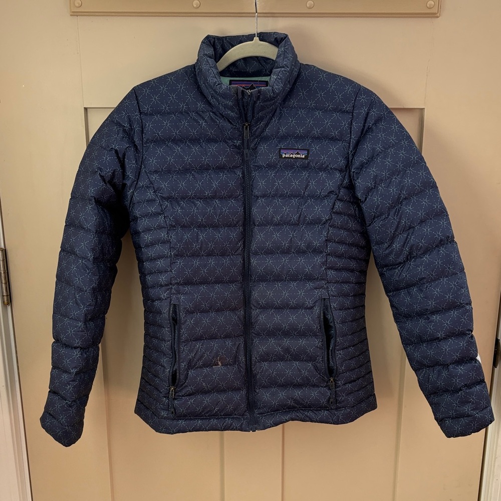 Patagonia Women's Dark Blue Goose Down Jacket